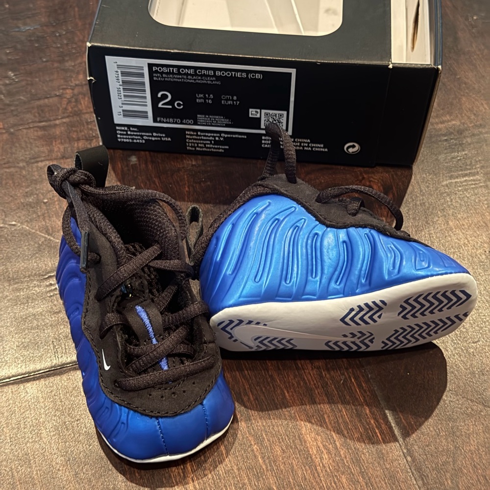 Baby Blue and Black Crib Foams